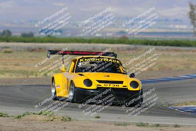 media/May-14-2022-PCA Golden Gate (Sat) [[8ae5da5886]]/Club Race/Session 1 (Outside Grapevine)/